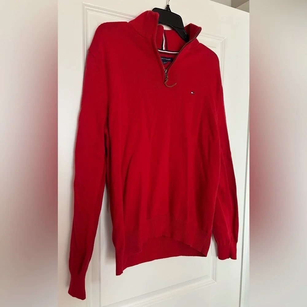 Tommy Hilfiger Men's Large 100% Cotton Red Quarter 1/4 Zip Sweater